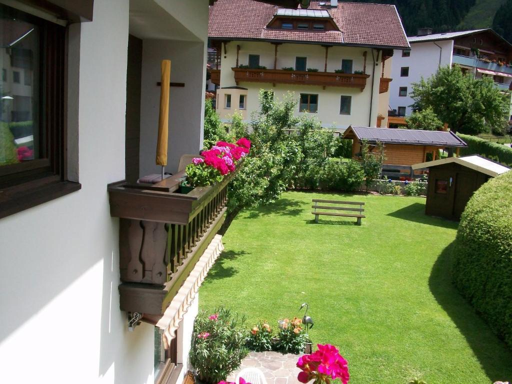 Gaestehaus Tramnitz Майрхофен Номер фото