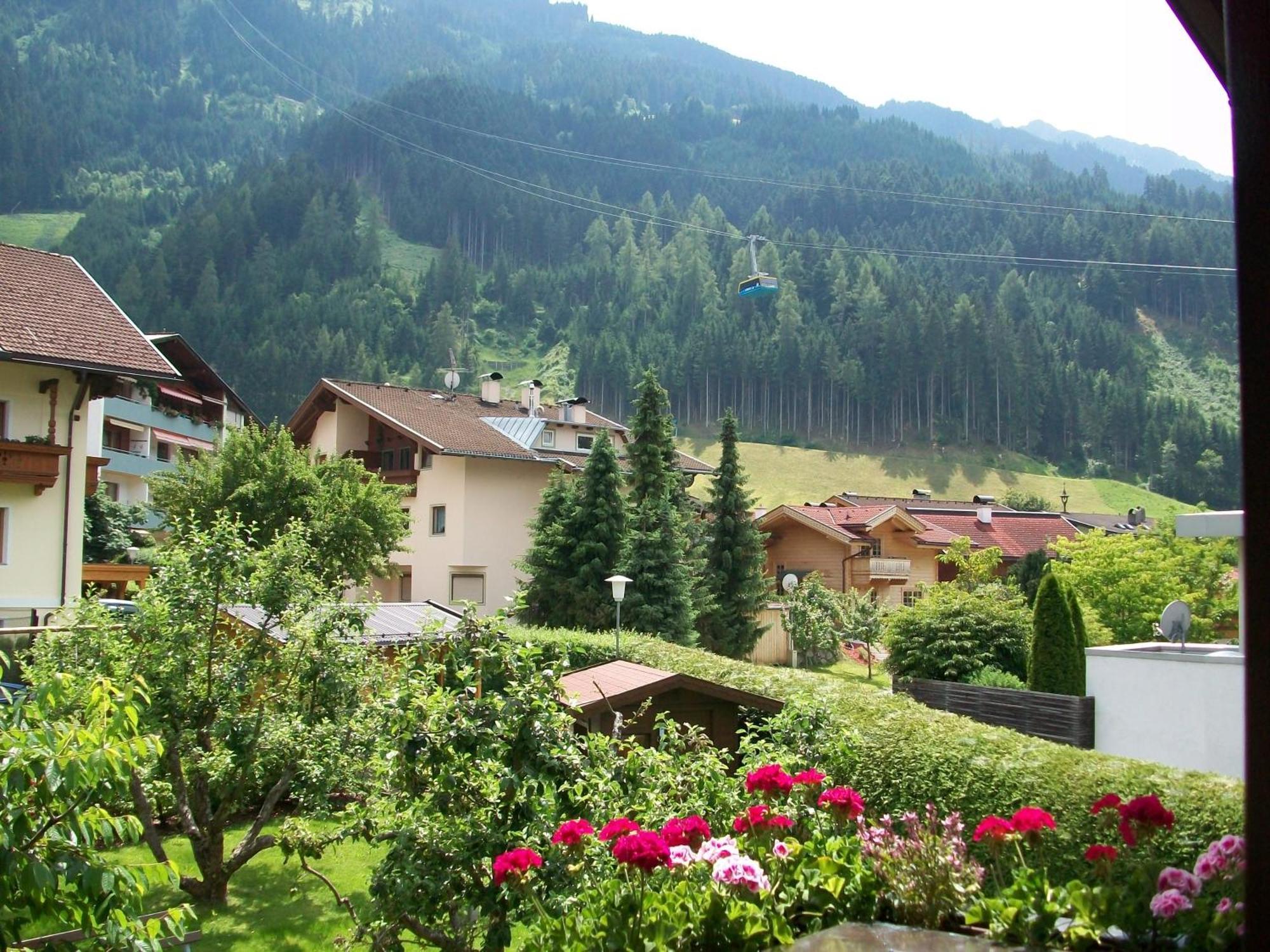 Gaestehaus Tramnitz Майрхофен Экстерьер фото